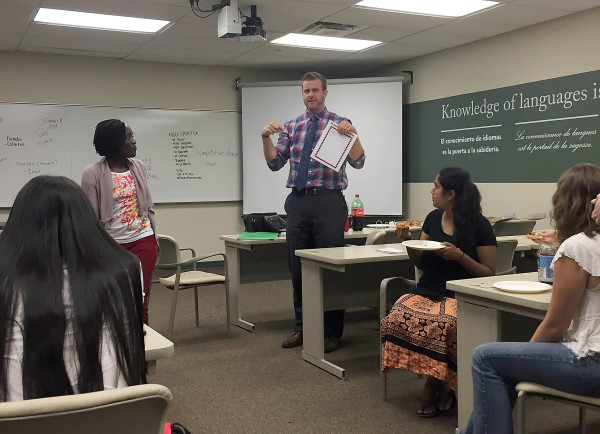 Advisor Devin Street speaks at the ISA meeting