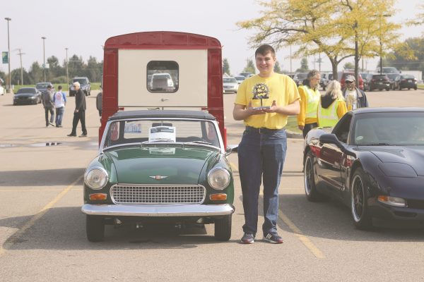 WCC student Vincent Pakela takes home best sports car trophy for his 1968 Austin Healey Sprite. Catherine Engstrom-Hadley | Washtenaw Voice
