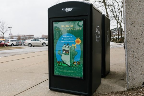 A solar compactor on campus. Sara Faraj | Washtenaw Voice