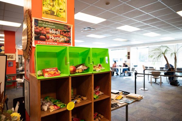 The snack station located in the writing center are intentionally stocked with snacks that have nutritional value and resources to help students who are struggling. Lily Merritt | Washtenaw Voice